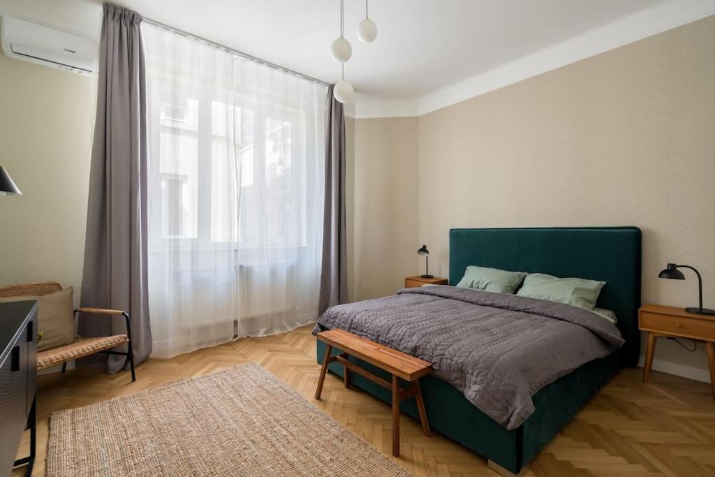 Exquisite Art Deco 2Br Apartment Prime Location 부쿠레슈티 외부 사진