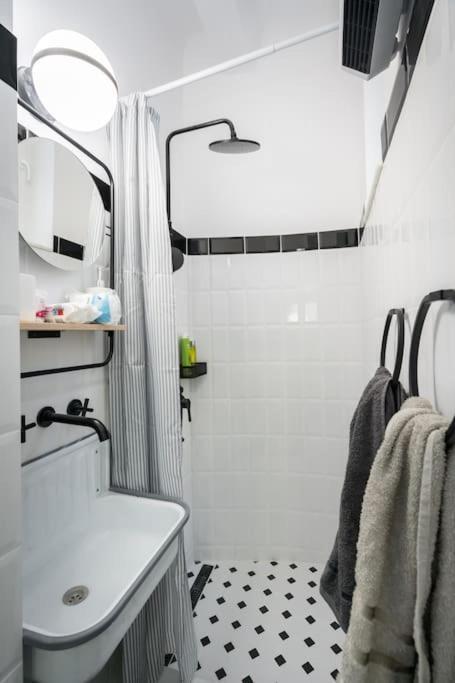 Exquisite Art Deco 2Br Apartment Prime Location 부쿠레슈티 외부 사진