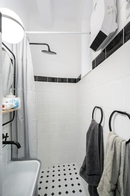 Exquisite Art Deco 2Br Apartment Prime Location 부쿠레슈티 외부 사진